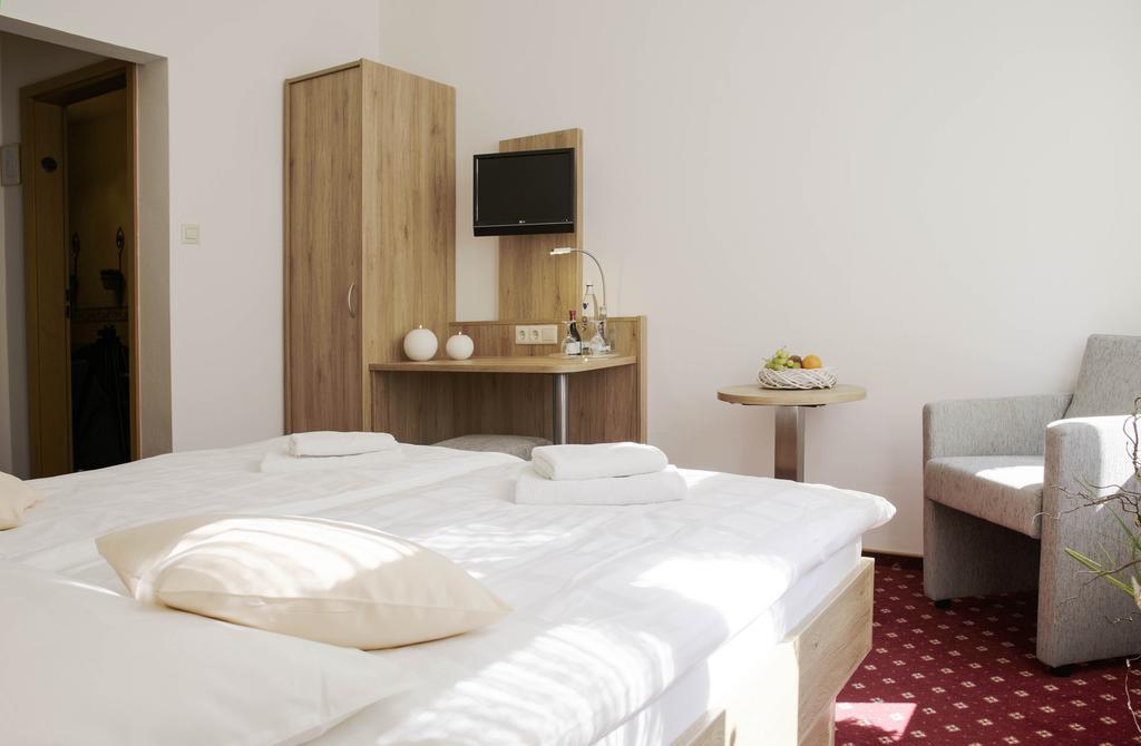 Ferien- Und Wellnesshotel Waldfrieden ヒッツアッカー 部屋 写真