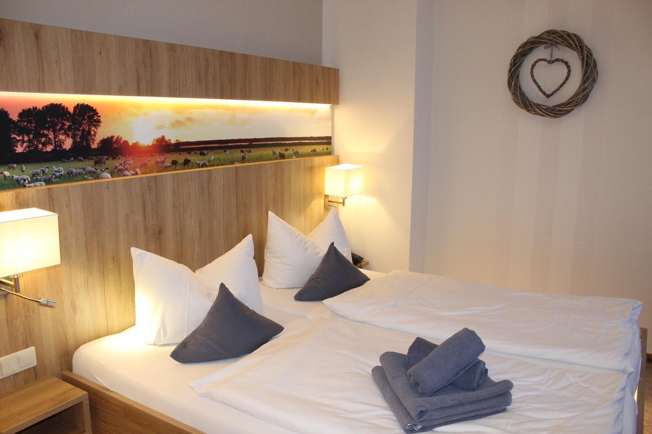 Ferien- Und Wellnesshotel Waldfrieden ヒッツアッカー エクステリア 写真