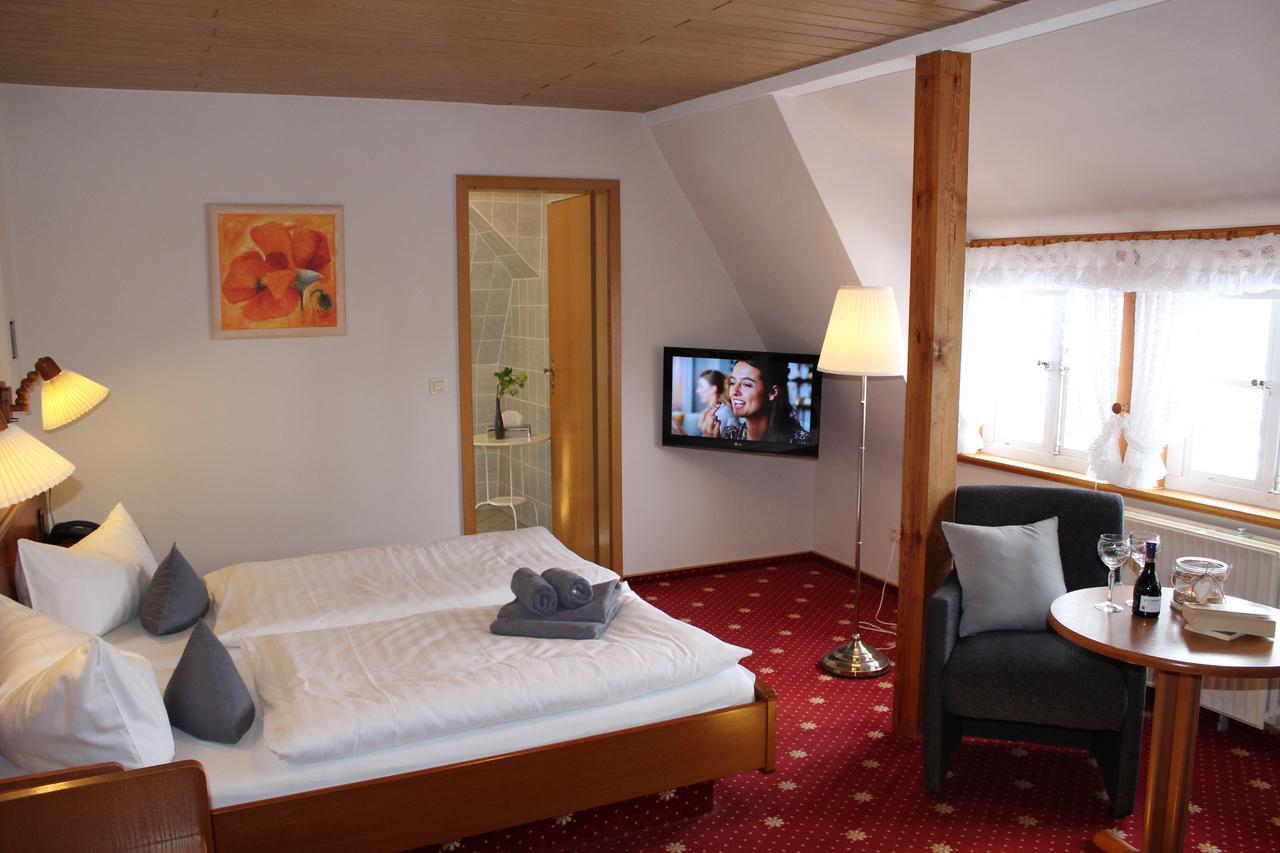 Ferien- Und Wellnesshotel Waldfrieden ヒッツアッカー エクステリア 写真