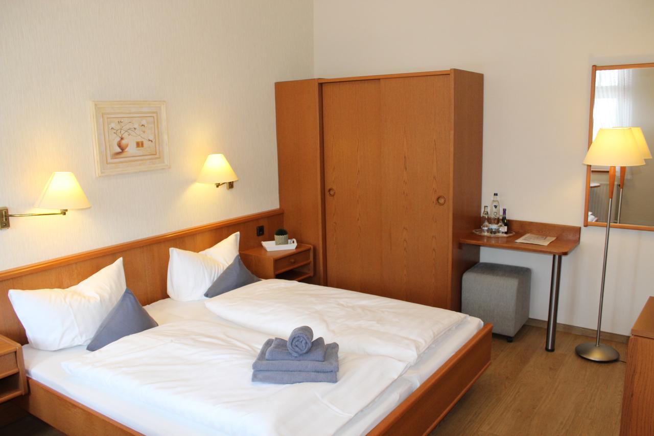 Ferien- Und Wellnesshotel Waldfrieden ヒッツアッカー エクステリア 写真
