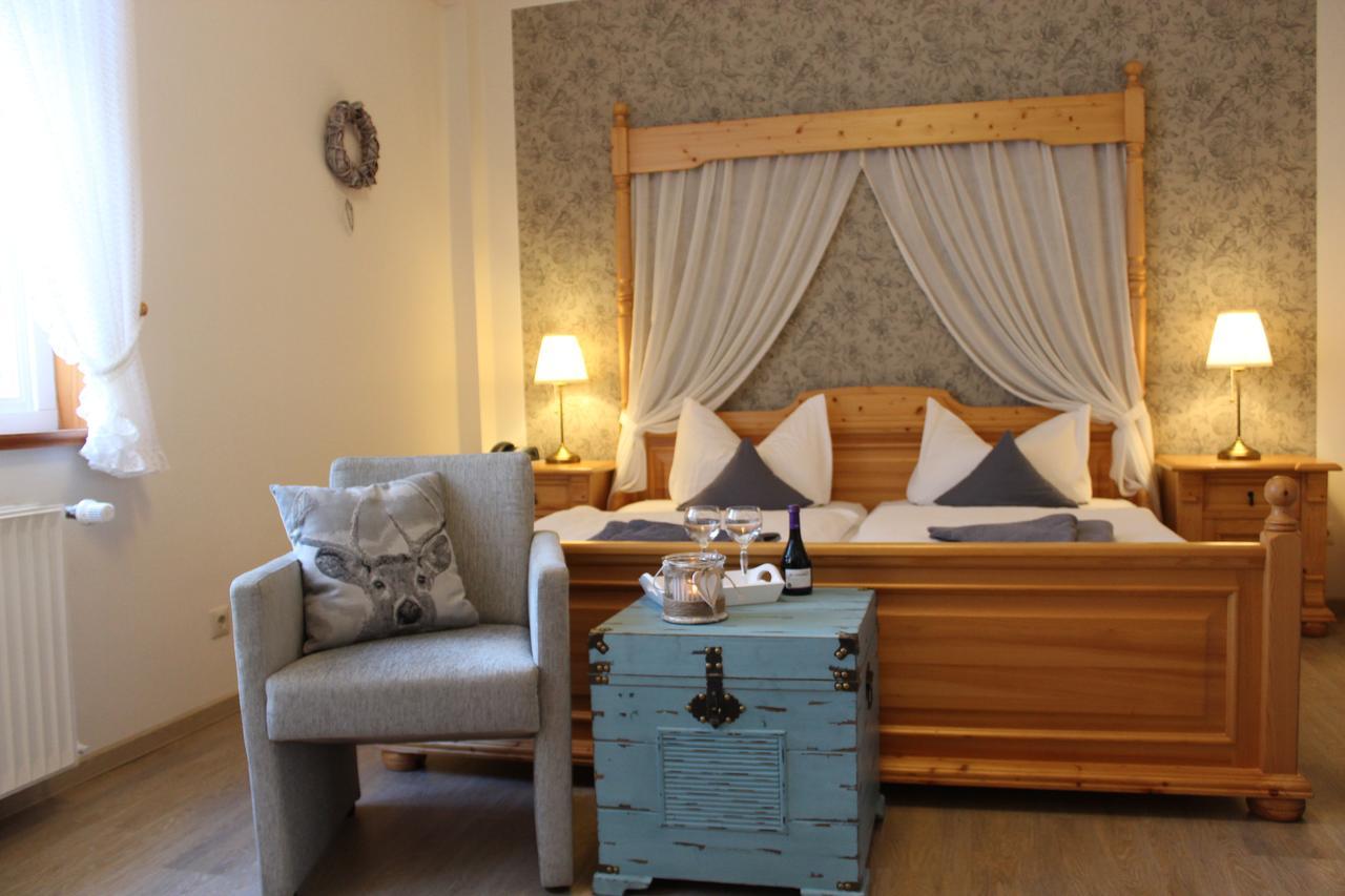 Ferien- Und Wellnesshotel Waldfrieden ヒッツアッカー エクステリア 写真